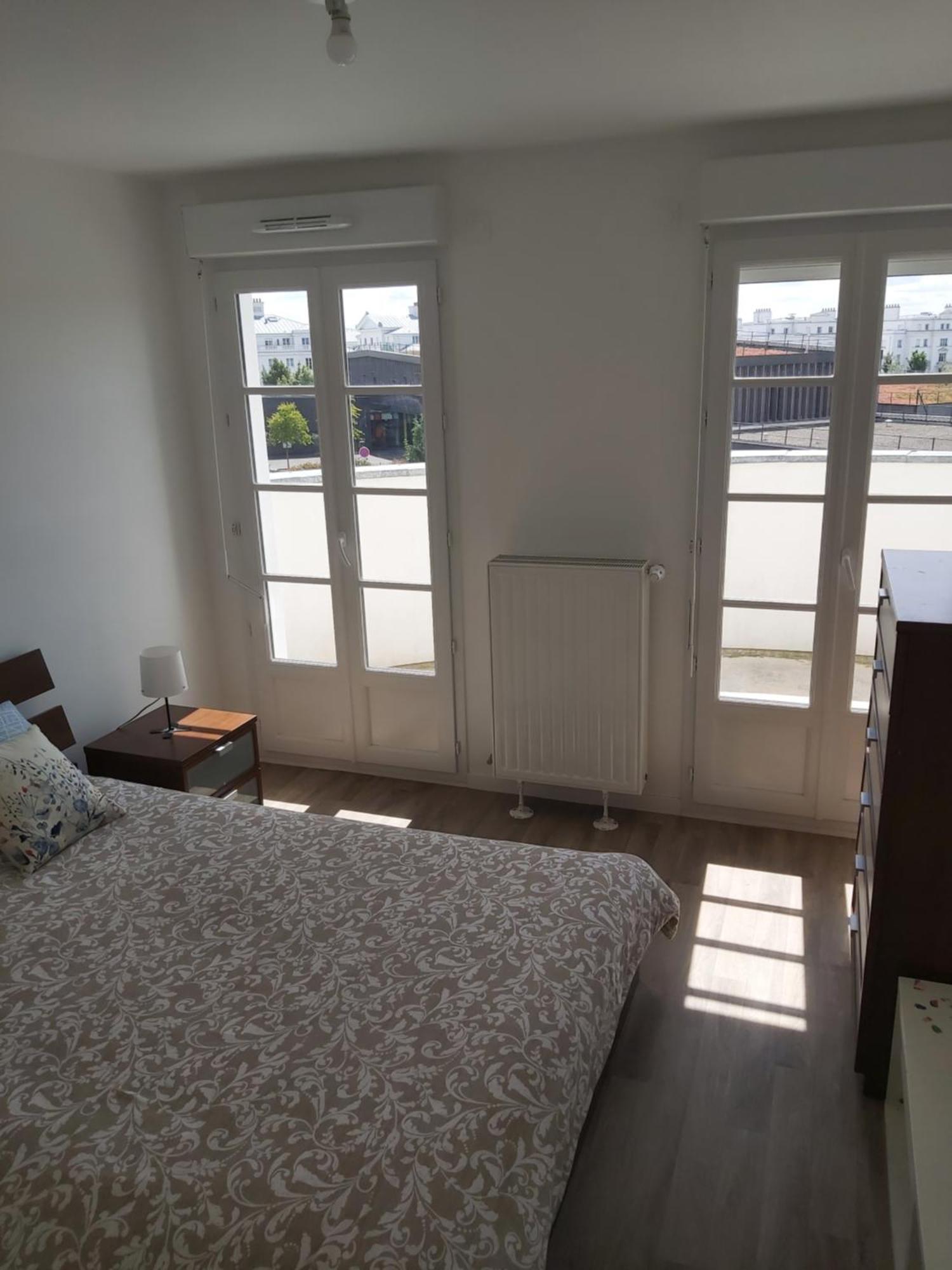 3 Room Flat In Parklane - 1,5Km Disney เซร์ริส ภายนอก รูปภาพ